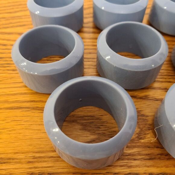 Round Plastic Napkin Rings Set of Eight Country Blue 60s-70s Retro Vintage - Picture 4 of 6
